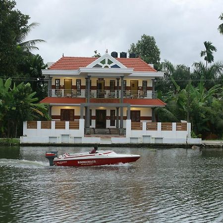 Mango Kerala Homes Kumarakom Exterior foto